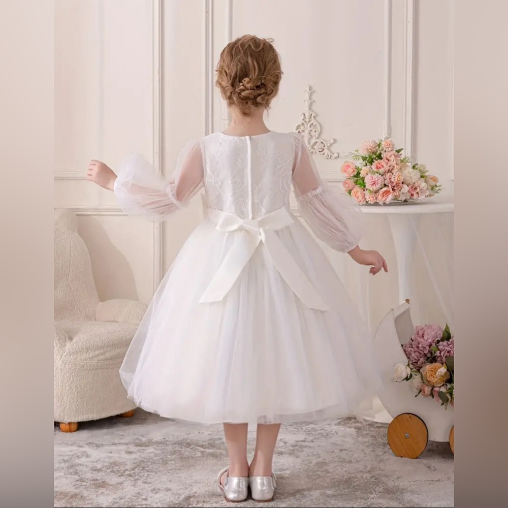 Girl's Luxury Bridal Formal White Dress - Picture 2 of 10